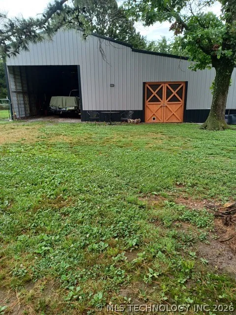 468145 648 ROAD Watts, OK 74964