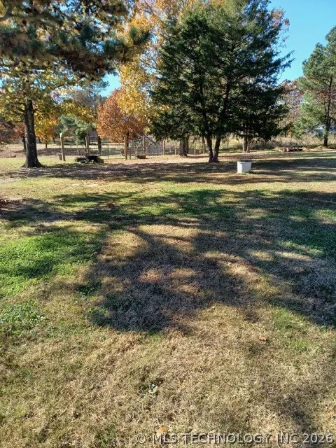 468145 648 ROAD Watts, OK 74964