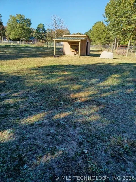 468145 648 ROAD Watts, OK 74964