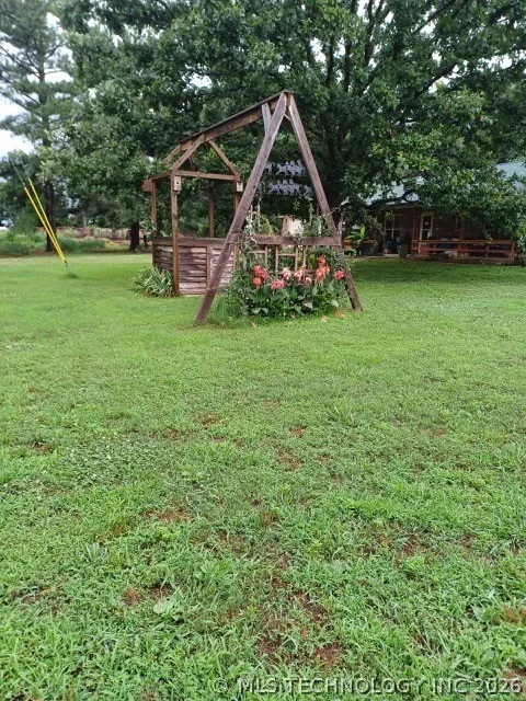 468145 648 ROAD Watts, OK 74964