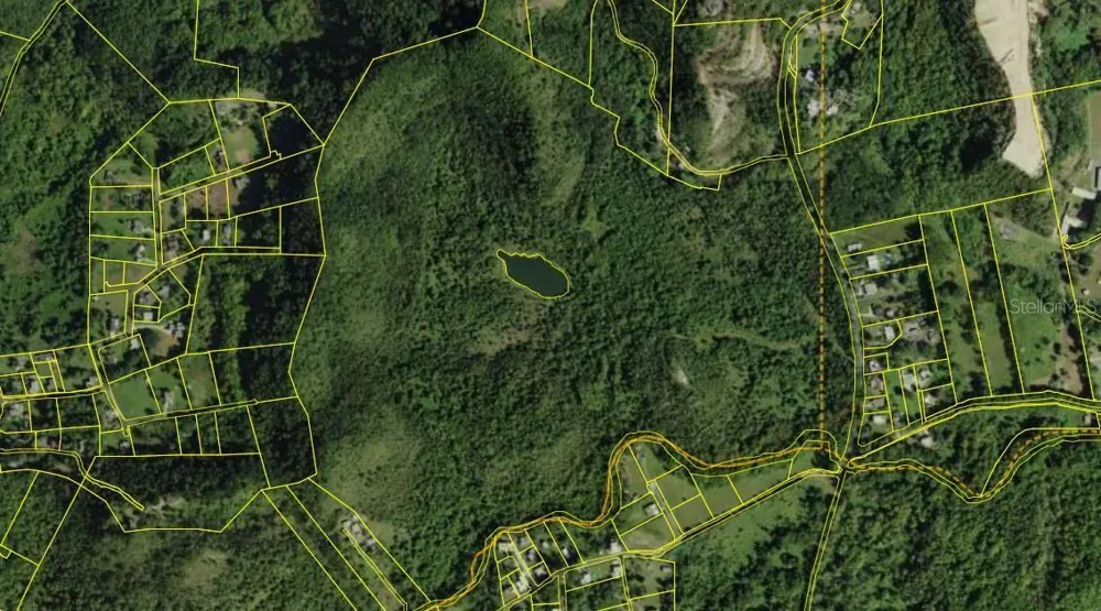 PR 669 KM 0.3 INT PR 828 Vega Alta, PR 00692