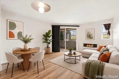 4435 Nobel Dr #11