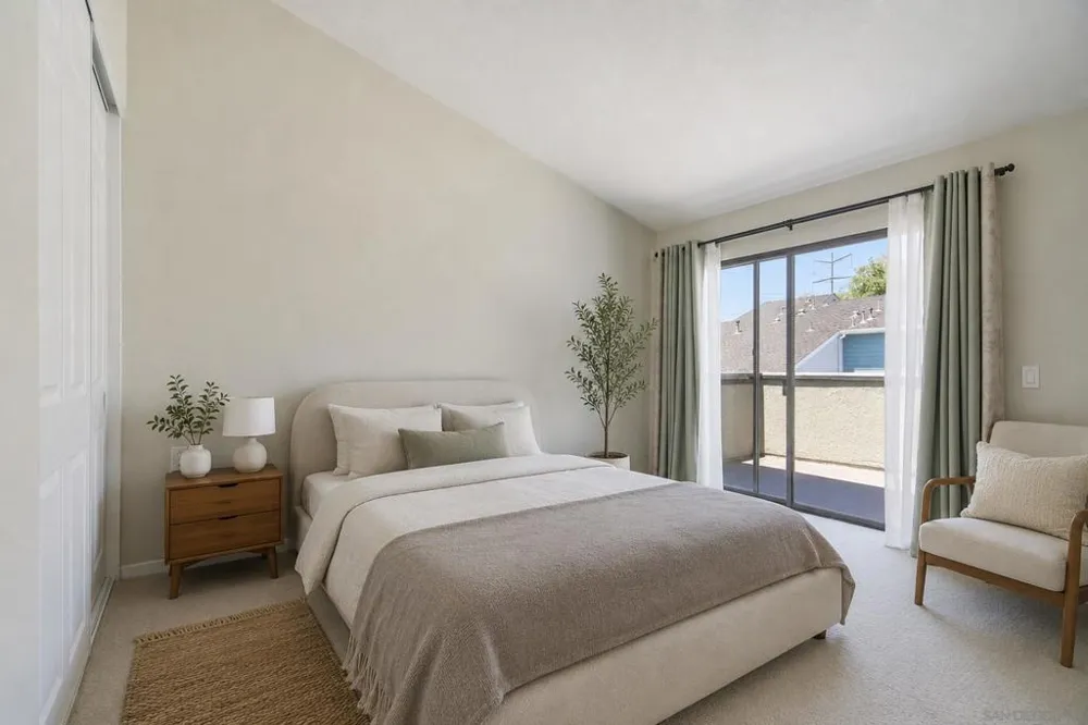 387 Deerfield Ave #77 Irvine, CA 92606