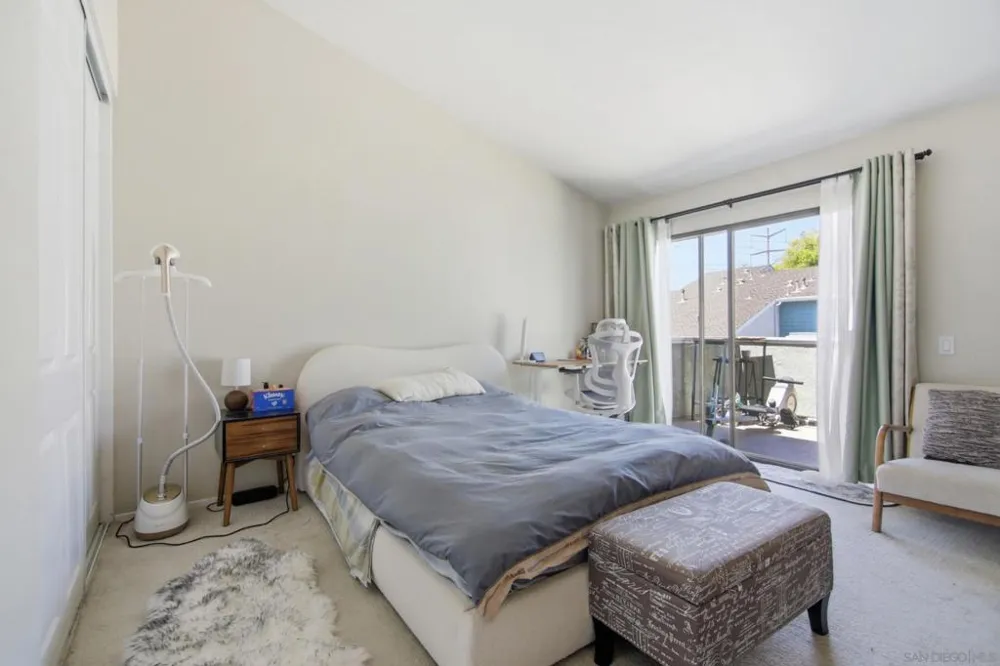 387 Deerfield Ave #77 Irvine, CA 92606