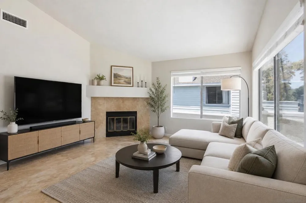 387 Deerfield Ave #77 Irvine, CA 92606