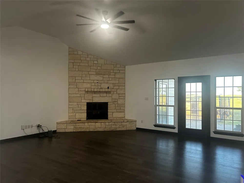 2000 County Road 1123 Godley, TX 76044