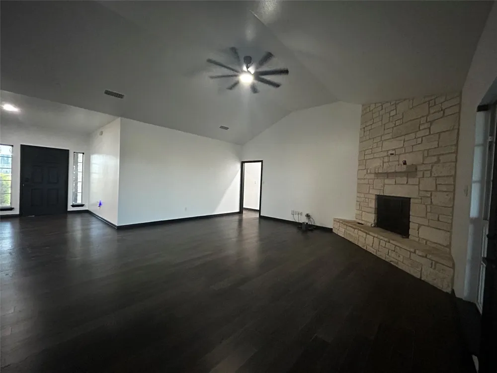 2000 County Road 1123 Godley, TX 76044