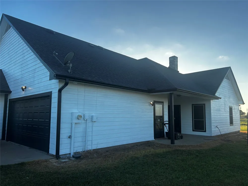 2000 County Road 1123 Godley, TX 76044