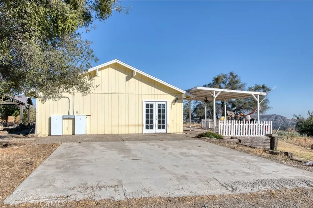 24620 Auberry Road Clovis, CA 93619