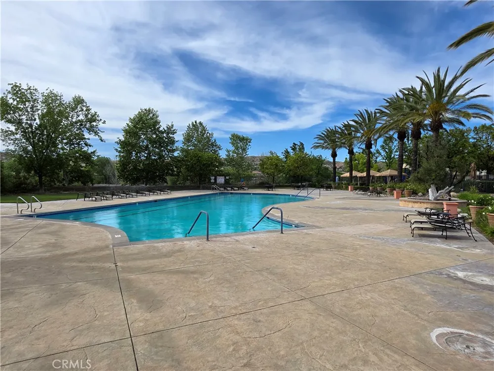 23734 Mahogany Court Valencia, CA 91354