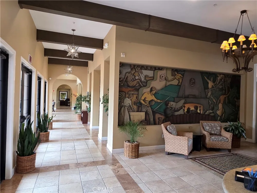 23734 Mahogany Court Valencia, CA 91354