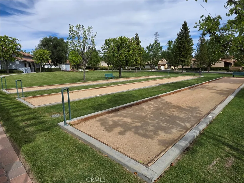 23734 Mahogany Court Valencia, CA 91354