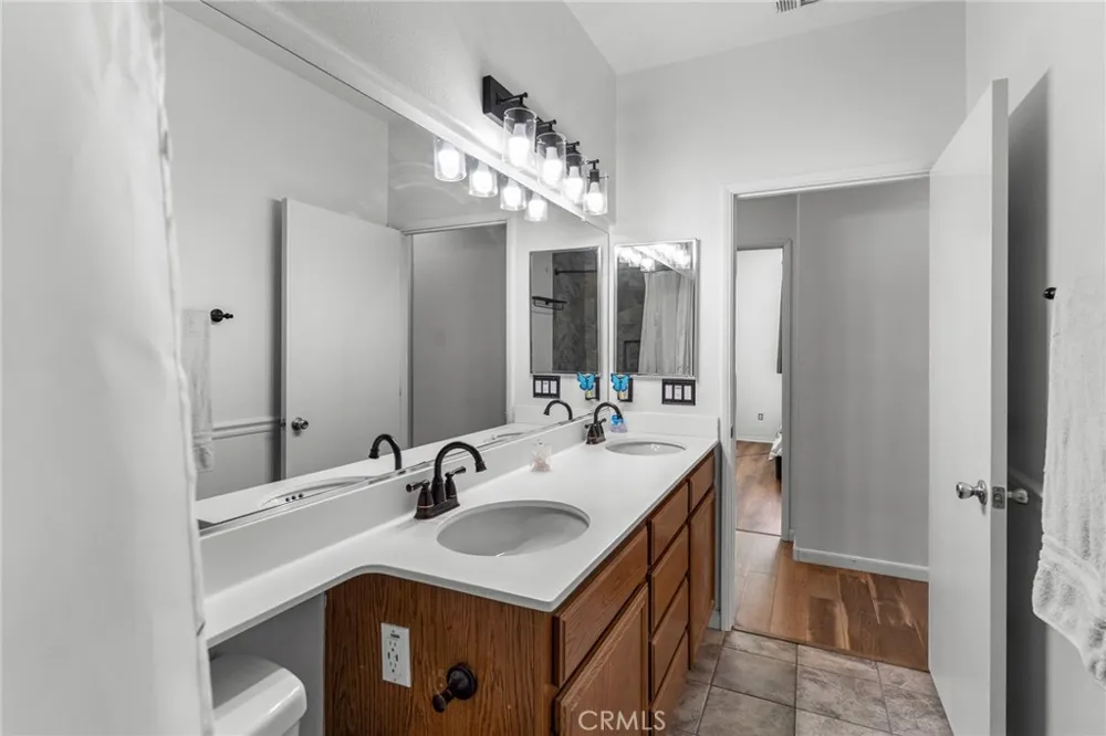13998 Old Mill Victorville, CA 92394