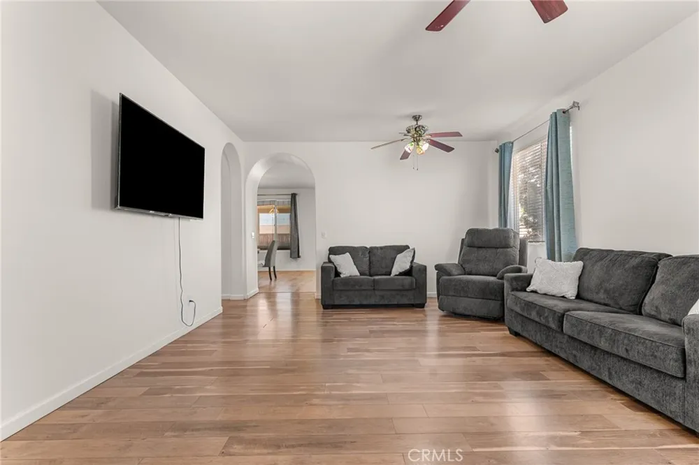 13998 Old Mill Victorville, CA 92394