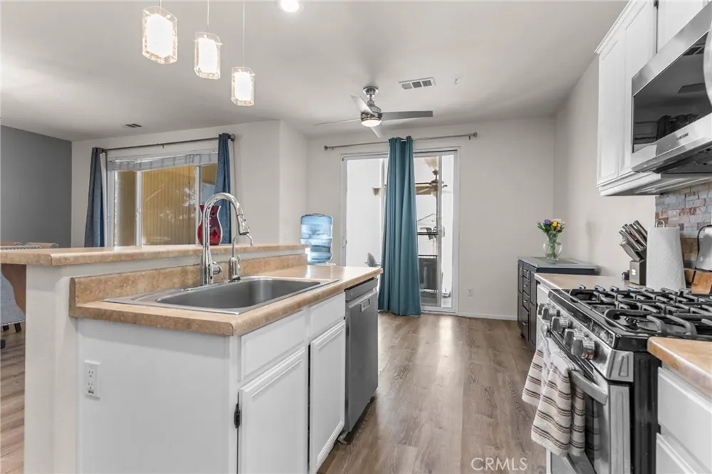 13998 Old Mill Victorville, CA 92394
