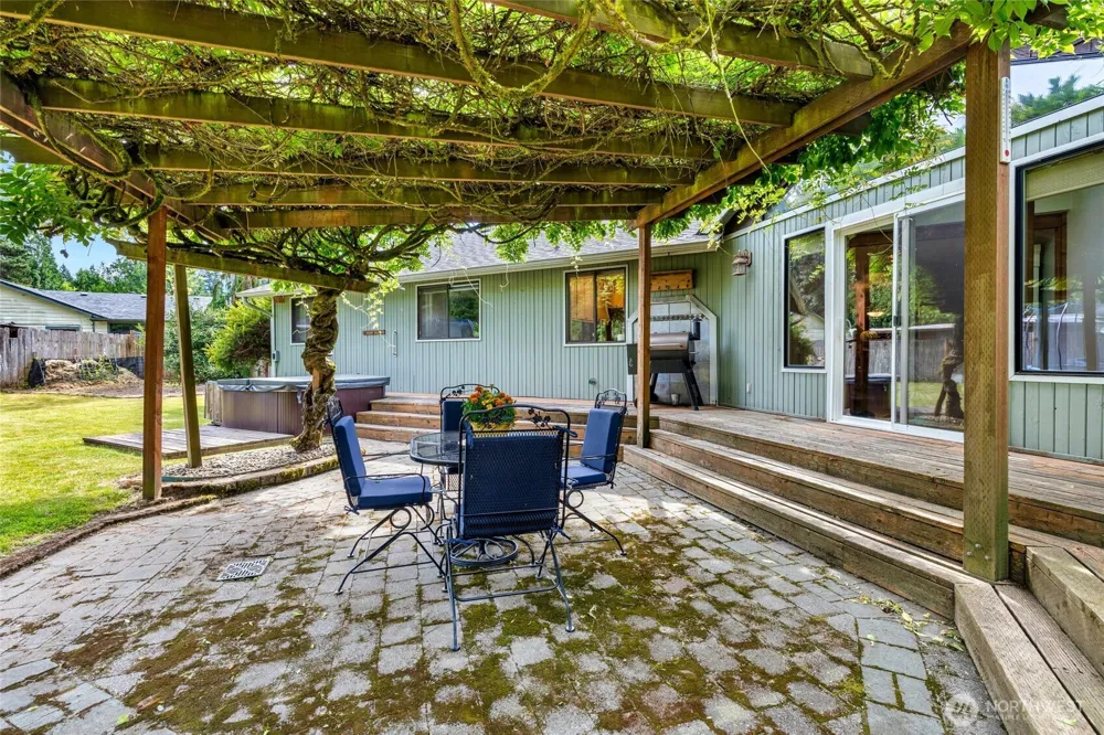 14515 247th Drive SE Monroe, WA 98272