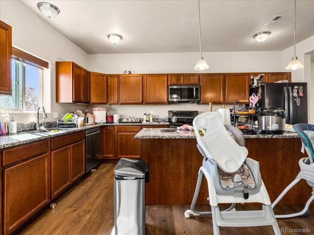 5824 Mark Twain Lane Pueblo, CO 81008