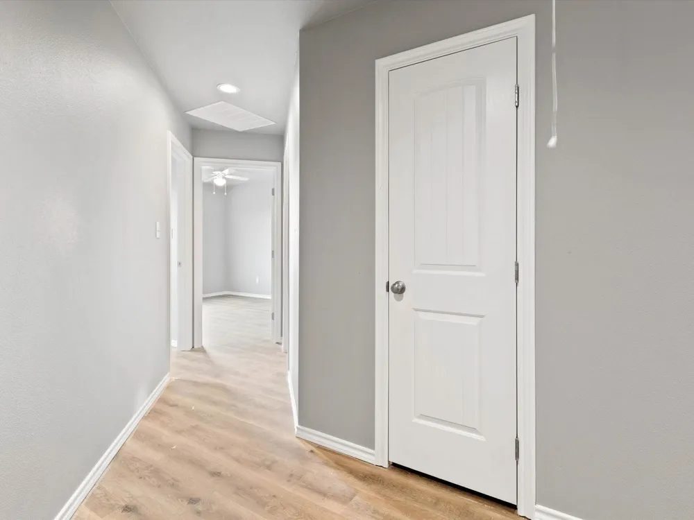 133 Abbey Park Court Granbury, TX 76049