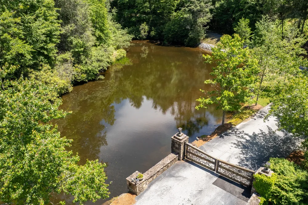 14 W Whitetail Drive Sapphire, NC 28774