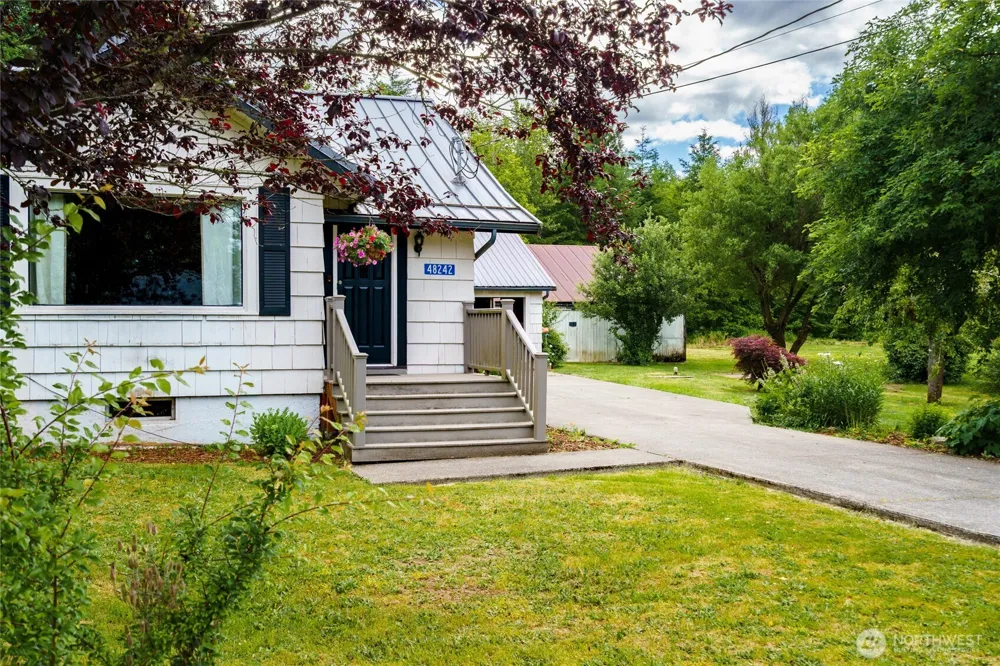 48242 Moen Road Concrete, WA 98237