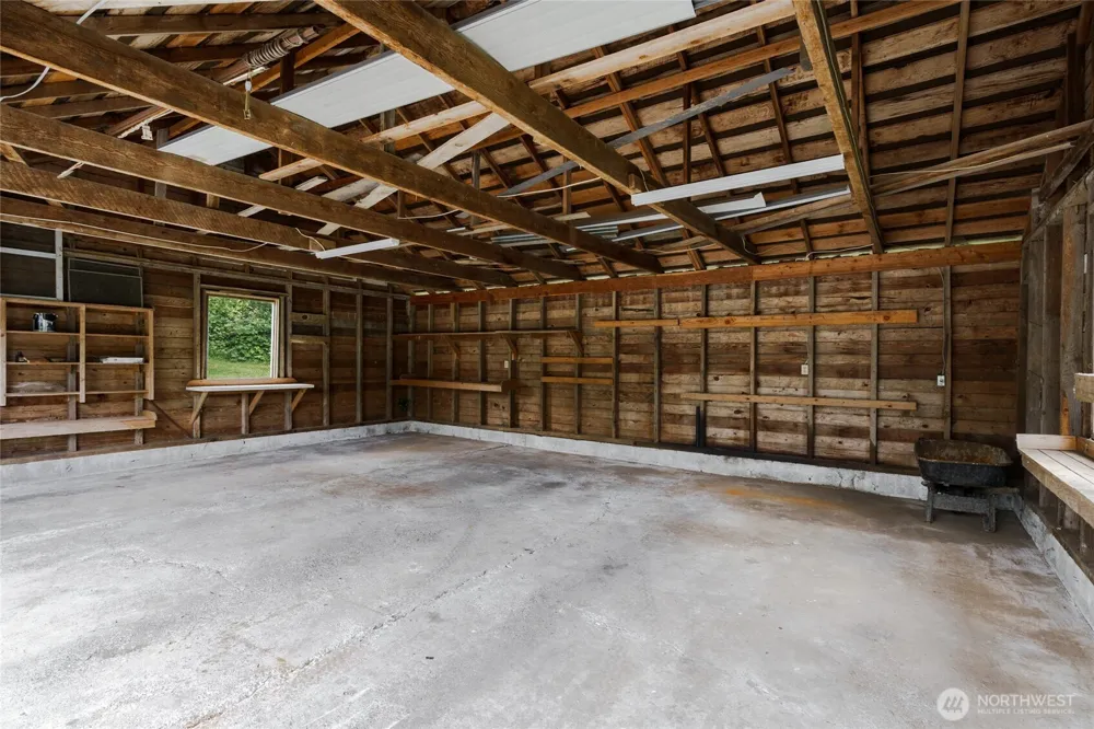 48242 Moen Road Concrete, WA 98237