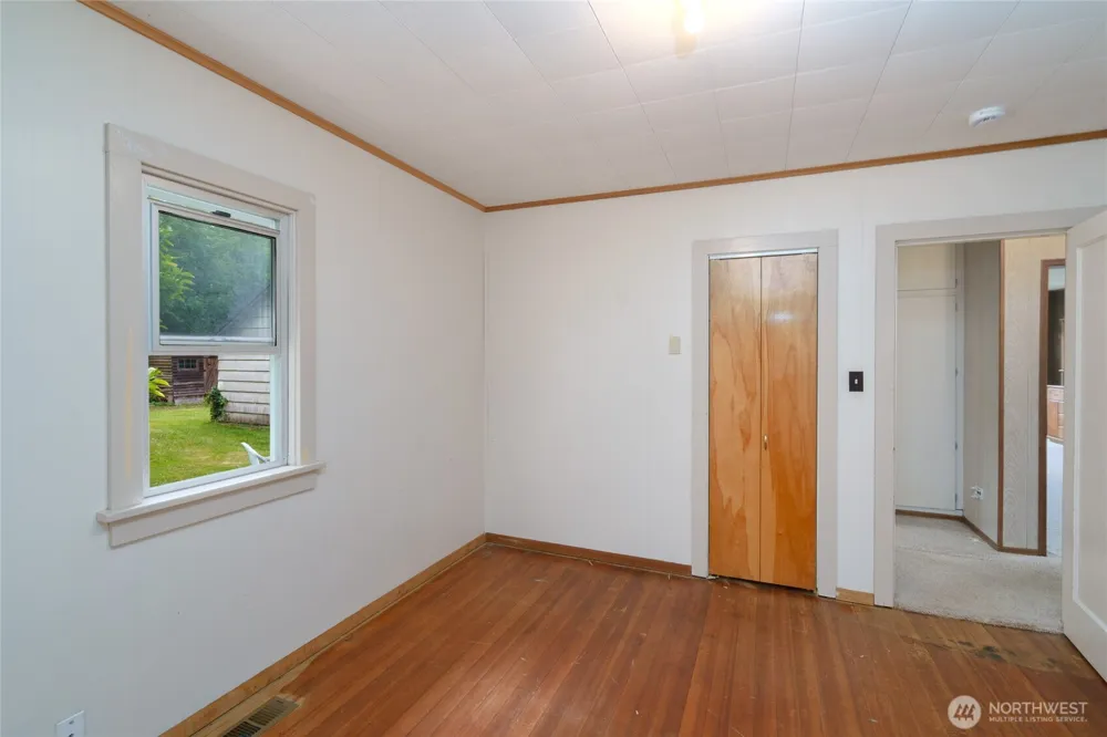 48242 Moen Road Concrete, WA 98237