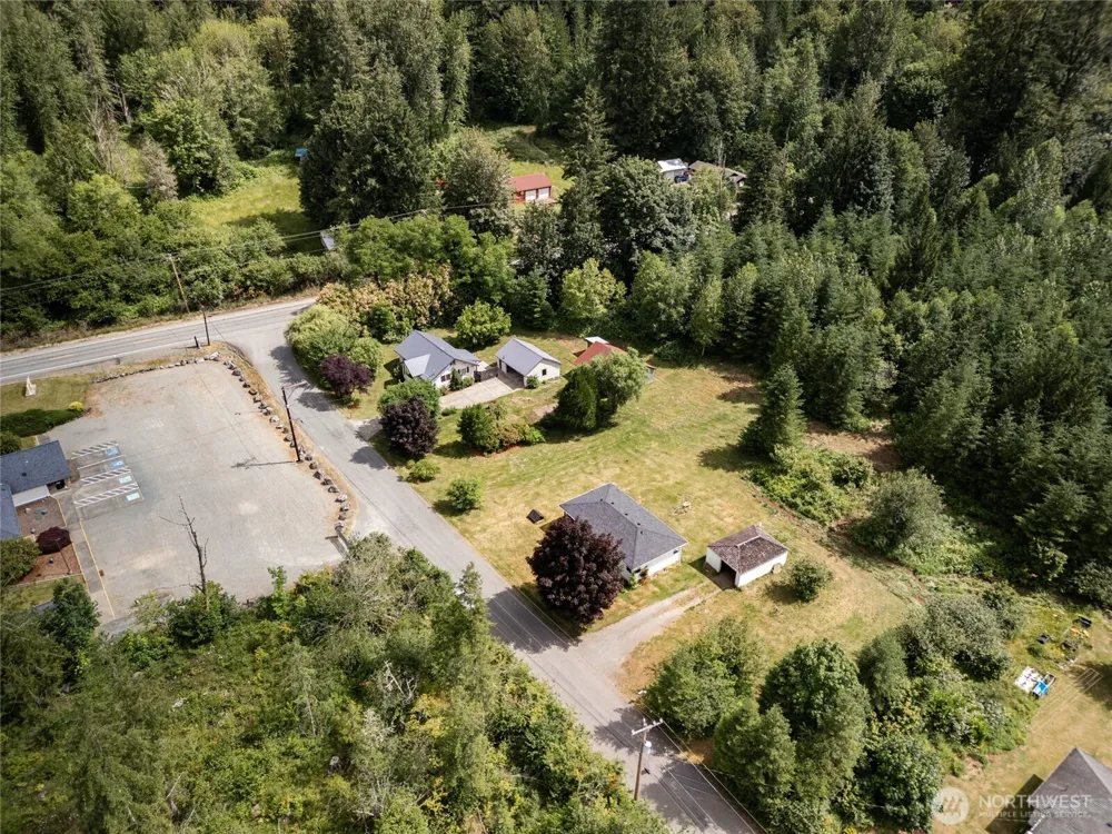 48242 Moen Road Concrete, WA 98237