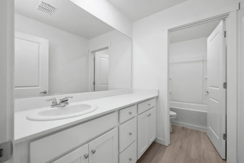 809 Helmsley Lane Patterson, CA 95363