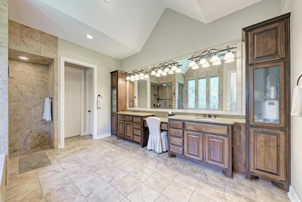 12801 Arbor Lake Cove Austin, TX 78732