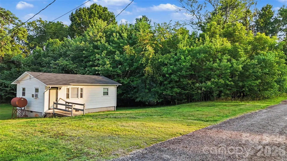 56 Jackson Lane Stony Point, NC 28678