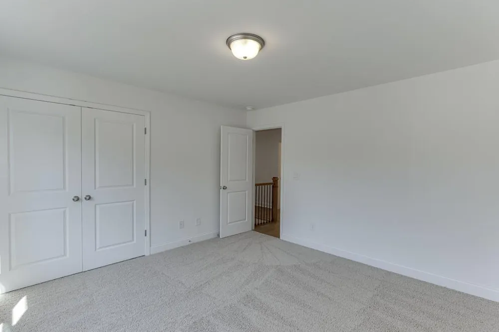979 Lakeview Commerce, GA 30529
