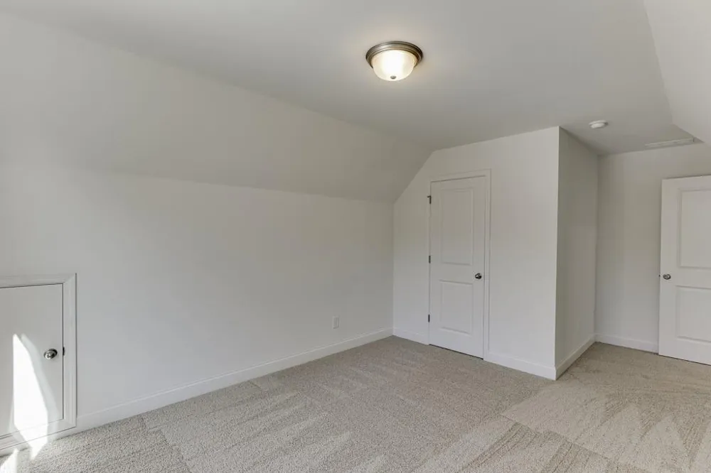 979 Lakeview Commerce, GA 30529