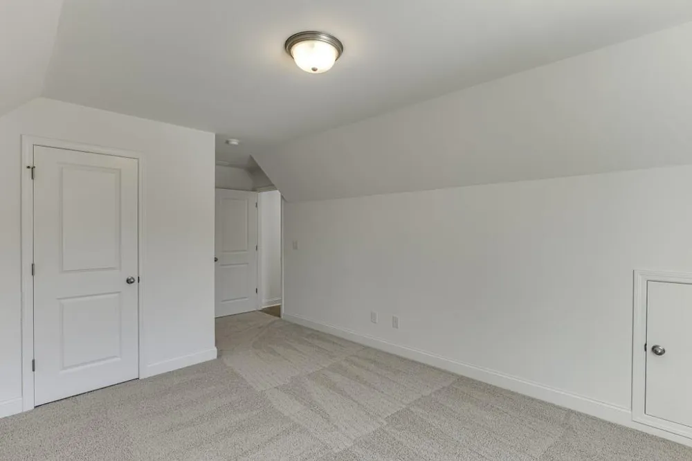 979 Lakeview Commerce, GA 30529