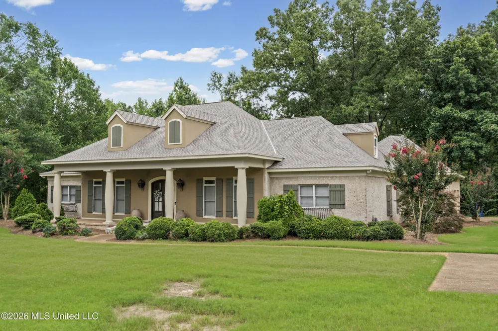370 Deer Run Batesville, MS 38606