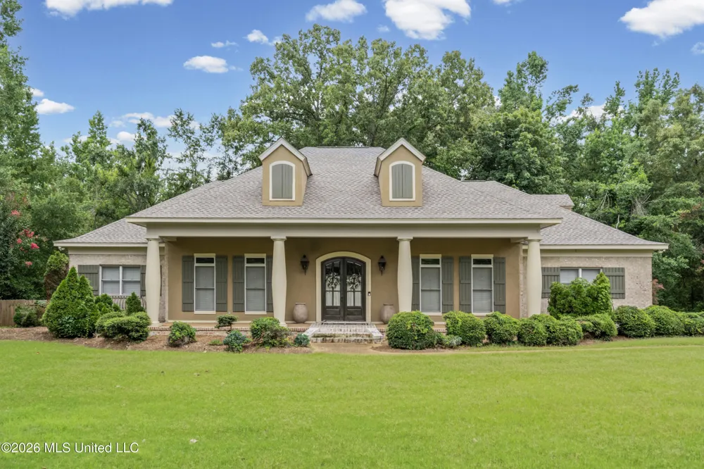 370 Deer Run Batesville, MS 38606