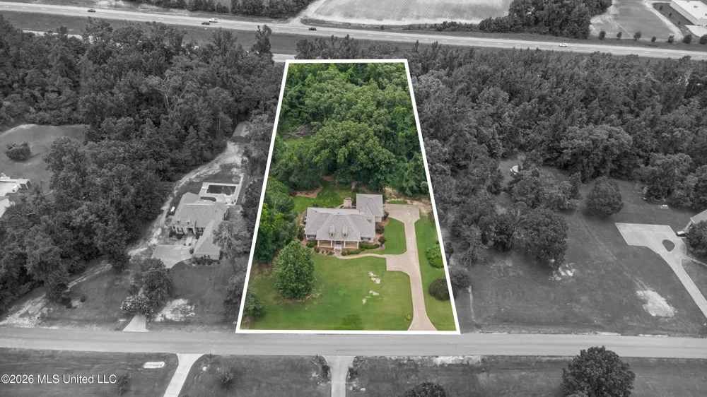 370 Deer Run Batesville, MS 38606