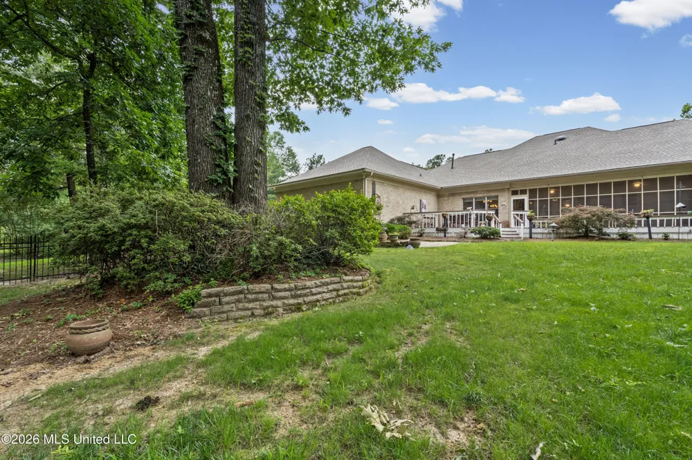 370 Deer Run Batesville, MS 38606