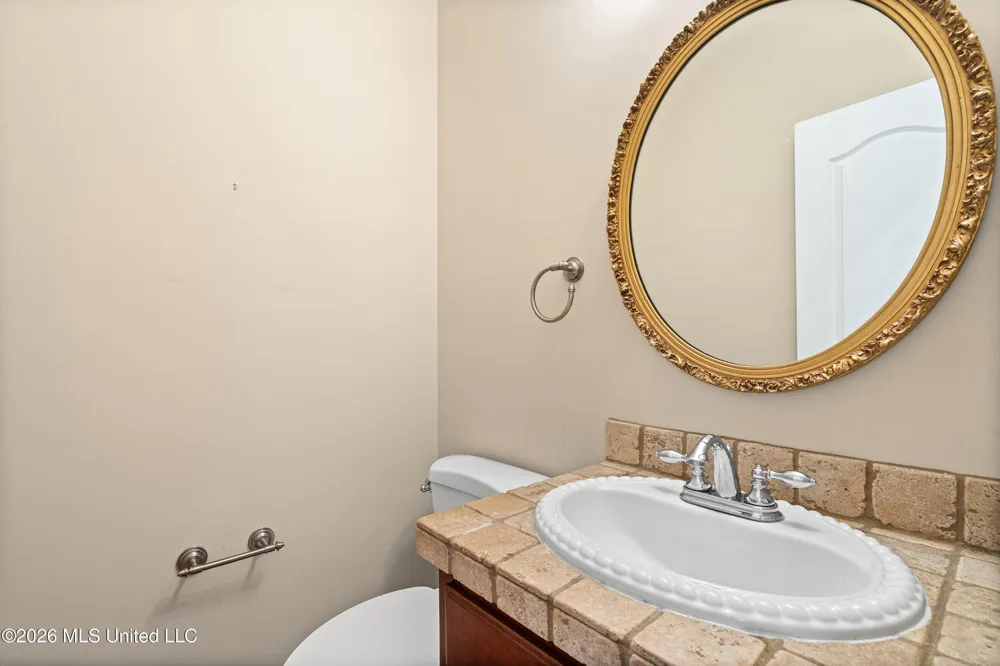 370 Deer Run Batesville, MS 38606