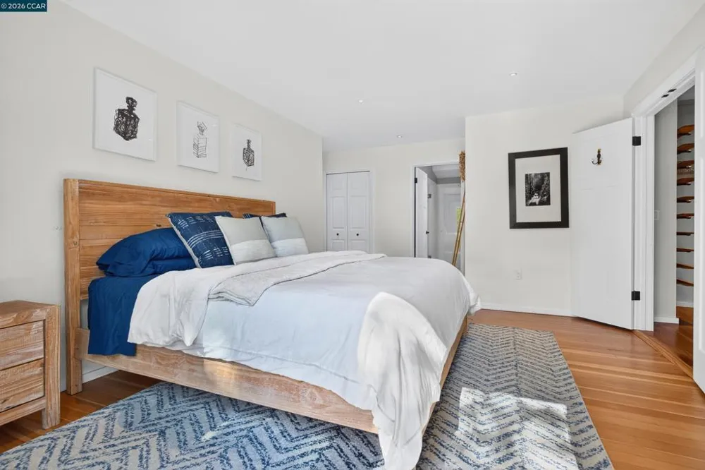 2531 Warm Springs Rd Glen Ellen, CA 95442