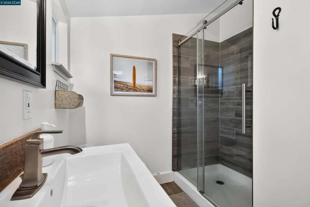2531 Warm Springs Rd Glen Ellen, CA 95442