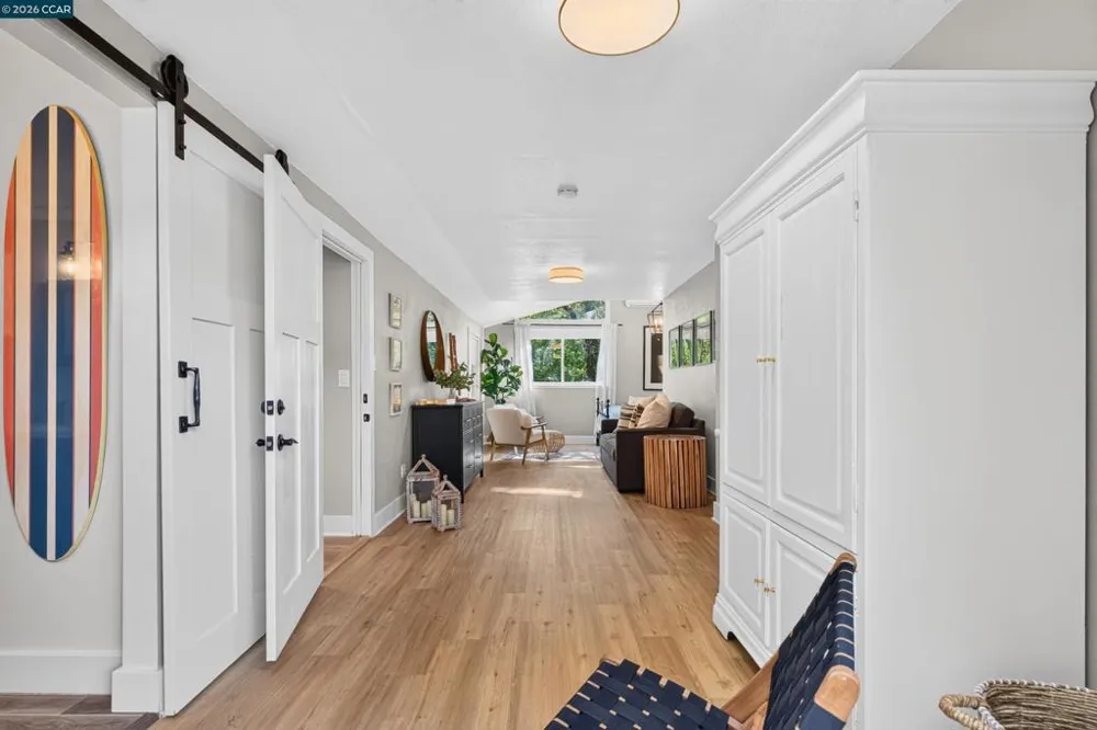 2531 Warm Springs Rd Glen Ellen, CA 95442