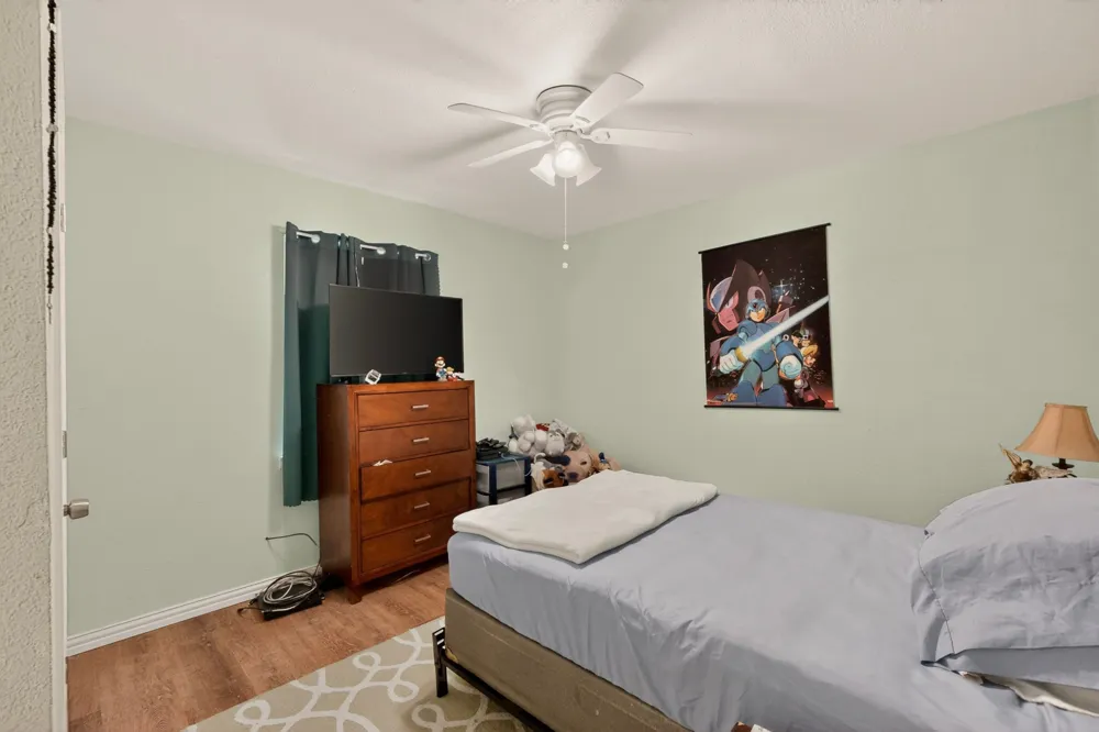 12207 Queen Drive Balch Springs, TX 75180