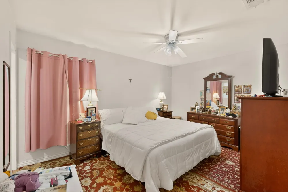 12207 Queen Drive Balch Springs, TX 75180