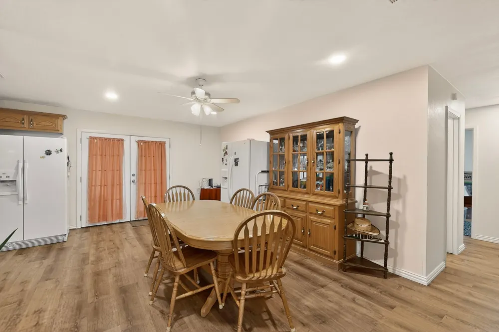 12207 Queen Drive Balch Springs, TX 75180