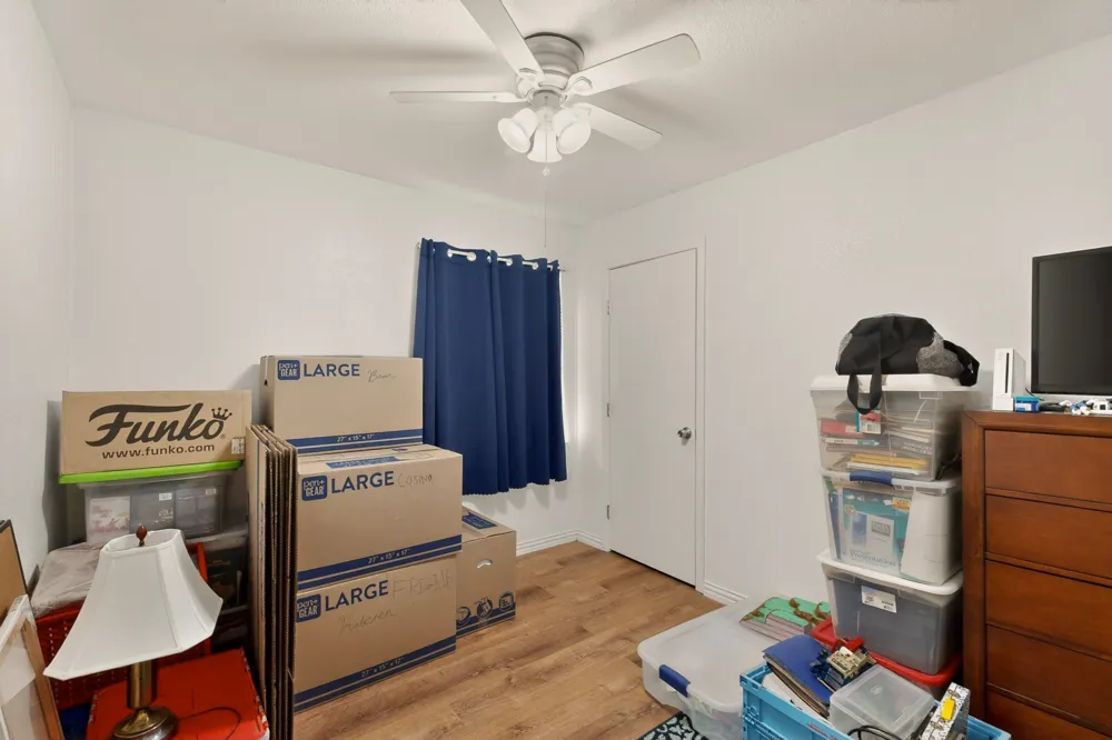 12207 Queen Drive Balch Springs, TX 75180