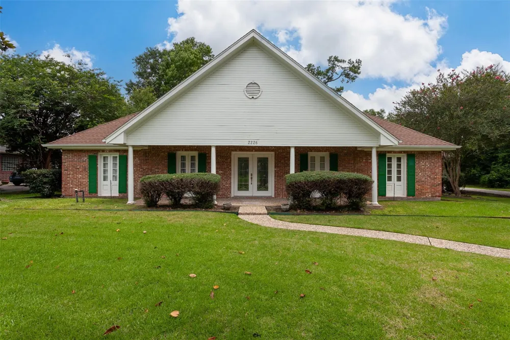 2226 Chasse Bend Street Orange, TX 77632