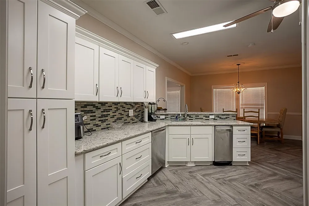 2226 Chasse Bend Street Orange, TX 77632