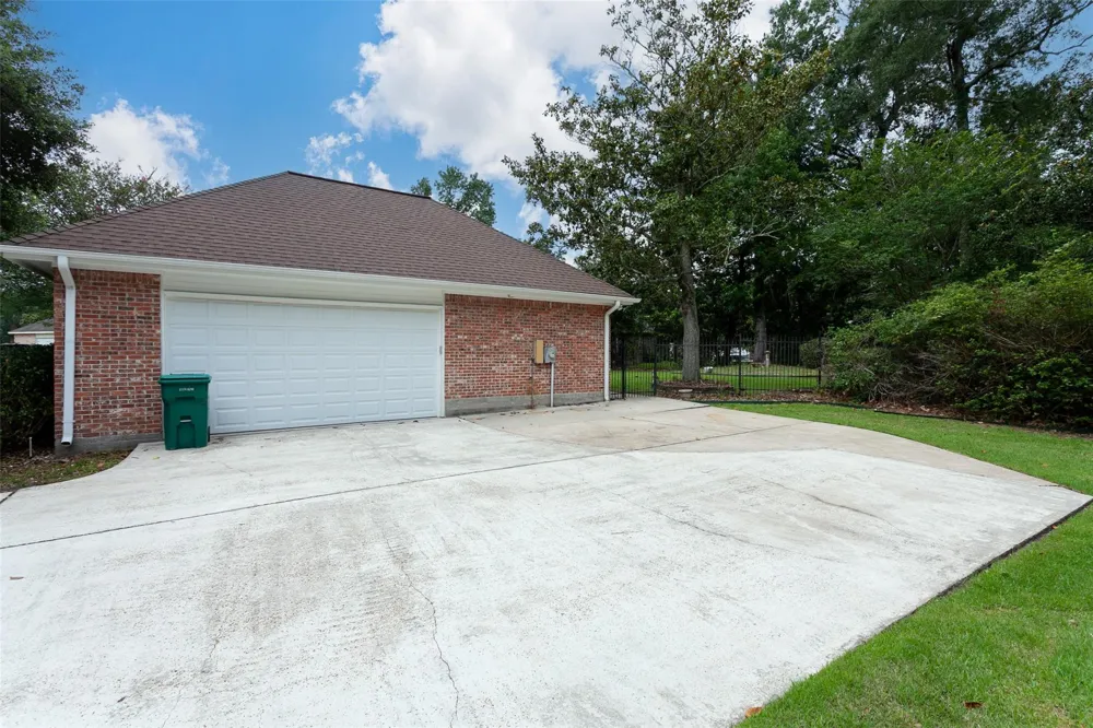 2226 Chasse Bend Street Orange, TX 77632