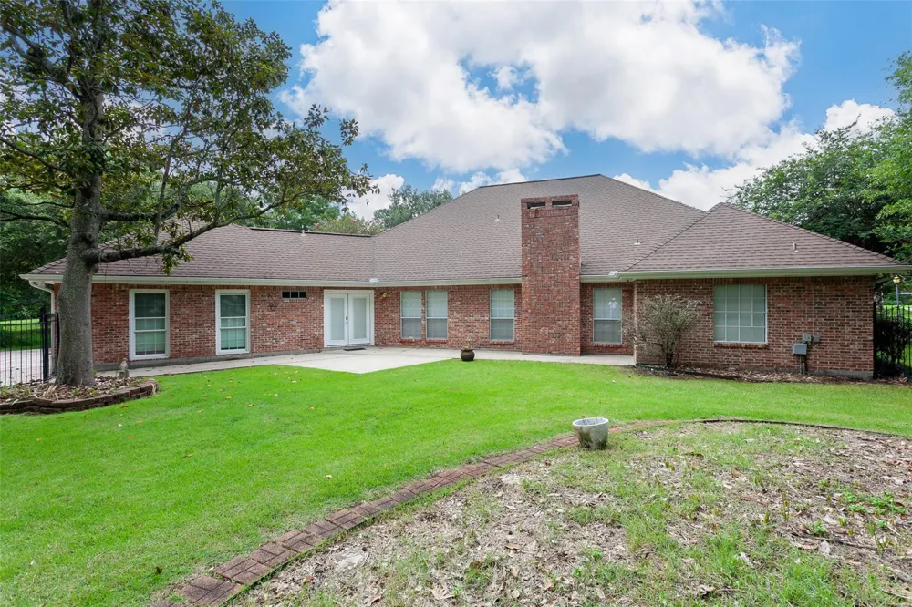 2226 Chasse Bend Street Orange, TX 77632