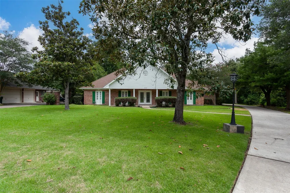 2226 Chasse Bend Street Orange, TX 77632